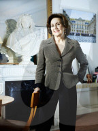 STUDIO - Elisabeth Ponsolle des Portes