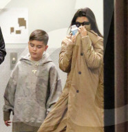 EXKLUSIV - Schlechte Quoten: Kourtney Kardashian gibt sich bedeckt