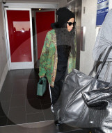 EXKLUSIV - Zoe Kravitz in LA unterwegs