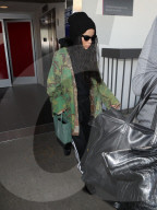 EXKLUSIV - Zoe Kravitz in LA unterwegs