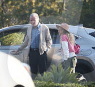 EXKLUSIV - John Voight in Bel-Air unterwegs