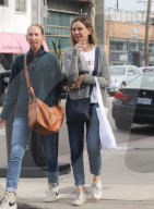 EXKLUSIV - Calista Flockart in Venice Beach unterwegs