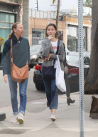 EXKLUSIV - Calista Flockart in Venice Beach unterwegs