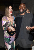 PEOPLE - Sandra Bullock auf Promo-Tour: Ein Tag drei verschiedene Looks