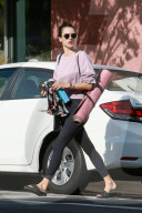 PEOPLE - Alessandra Ambrosio auf dem Weg ins Gym