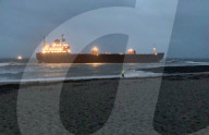 NEWS - Russisches Containerschiff sitzt vor Cornwall auf Grund