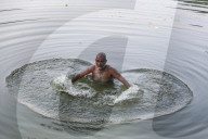 FEATURE - Pix of the Day: Bilder des Tages