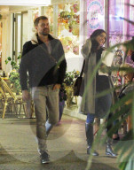 PEOPLE - Joshua Jackson beim romantischen Dinner-Date mit einer unbekannten Frau