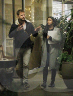 PEOPLE - Joshua Jackson beim romantischen Dinner-Date mit einer unbekannten Frau