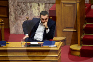NEWS - Athen: Regierung berät Budget - Bürger protestieren auf den Strassen