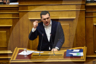 NEWS - Athen: Regierung berät Budget - Bürger protestieren auf den Strassen