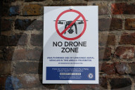 NEWS - Flughafen Gatwick erneut wegen Drone lahmgelegt