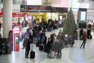 NEWS - Flughafen Gatwick erneut wegen Drone lahmgelegt