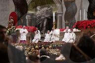 NEWS - Papst erteilt Urbi et Orbi in Rom