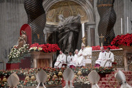 NEWS - Papst erteilt Urbi et Orbi in Rom
