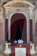 NEWS - Papst erteilt Urbi et Orbi in Rom