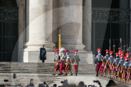 NEWS - Papst erteilt Urbi et Orbi in Rom