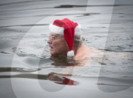 FEATURE - Schwimmen in eisigen Temperaturen im Serpentine Club im Hyde Park