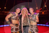 PEOPLE - Circus Krone Weihnachtspremiere in München