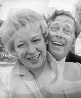 PEOPLE - June Whitfield im Alter von 93 Jahren gestorben