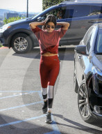 PEOPLE -  Selena Gomez geht stylish ins Pilates in LA