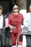 PEOPLE -  Selena Gomez geht stylish ins Pilates in LA