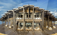 FEATURE - Ferien im Paradis