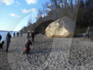 FEATURE - Goldklumpen am Hamburger Elbstrand