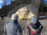 FEATURE - Goldklumpen am Hamburger Elbstrand