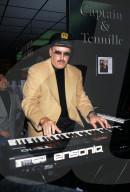 PEOPLE - Daryl Dragon ist im Alter von 76 Jahren gestorben