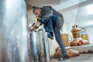 REPORTAGE - Alkohol Brennerei in Bulgarien