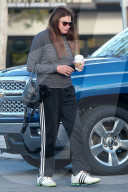 EXKLUSIV - Caitlyn Jenner 'abgekŠmpft' in Malibu 