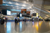 NEWS - London: Eine Drohnen-Warnung legt den Flughafen Heathrow lahm
