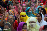 NEWS - Bangladesch: Demonstrationen von Textil Arbeiterinnen in Dhaka 