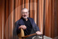 STUDIO - Robert De Niro