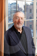 STUDIO - Robert De Niro