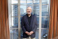 STUDIO - Robert De Niro