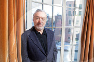 STUDIO - Robert De Niro
