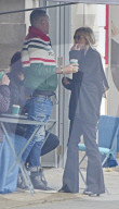 PEOPLE - Kate Moss mit DJ Fat Tony bei Coffee & Cake in West London