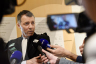 NEWS - Frankreich: Prozess gegen 'Gilets Jaunes' Christophe Dettinger in Paris
