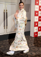 PEOPLE - Miranda Kerr wirbt für Miso-Produkte in Japan