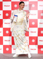 PEOPLE - Miranda Kerr wirbt für Miso-Produkte in Japan
