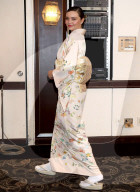 PEOPLE - Miranda Kerr wirbt für Miso-Produkte in Japan