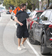 EXKLUSIV - Gut in Form: Christian Bale in Malibu unterwegs