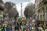 NEWS - Frankreich: Gilets Jaunes protestieren in Bordeaux