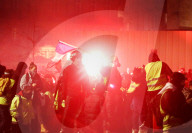 NEWS - Frankreich: Gilets Jaunes protestieren in Bordeaux