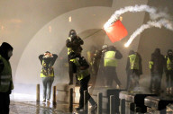 NEWS - Frankreich: Gilets Jaunes protestieren in Bordeaux