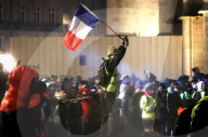 NEWS - Frankreich: Gilets Jaunes protestieren in Bordeaux