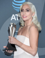 PEOPLE - Lady Gaga an den Annual Critics' Choice Awards Los Angeles