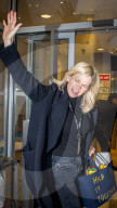 PEOPLE - Zoe Ball zu Besuch in der BBC 2 Breakfast Show